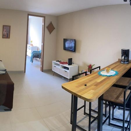 Apartamento Copacabana, Vista para o mar e com garagem, não cabe carros grandes Rio de Janeiro Exterior foto